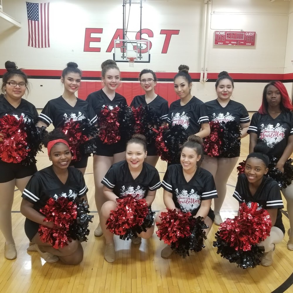 Meet your Posher, Elizabeth